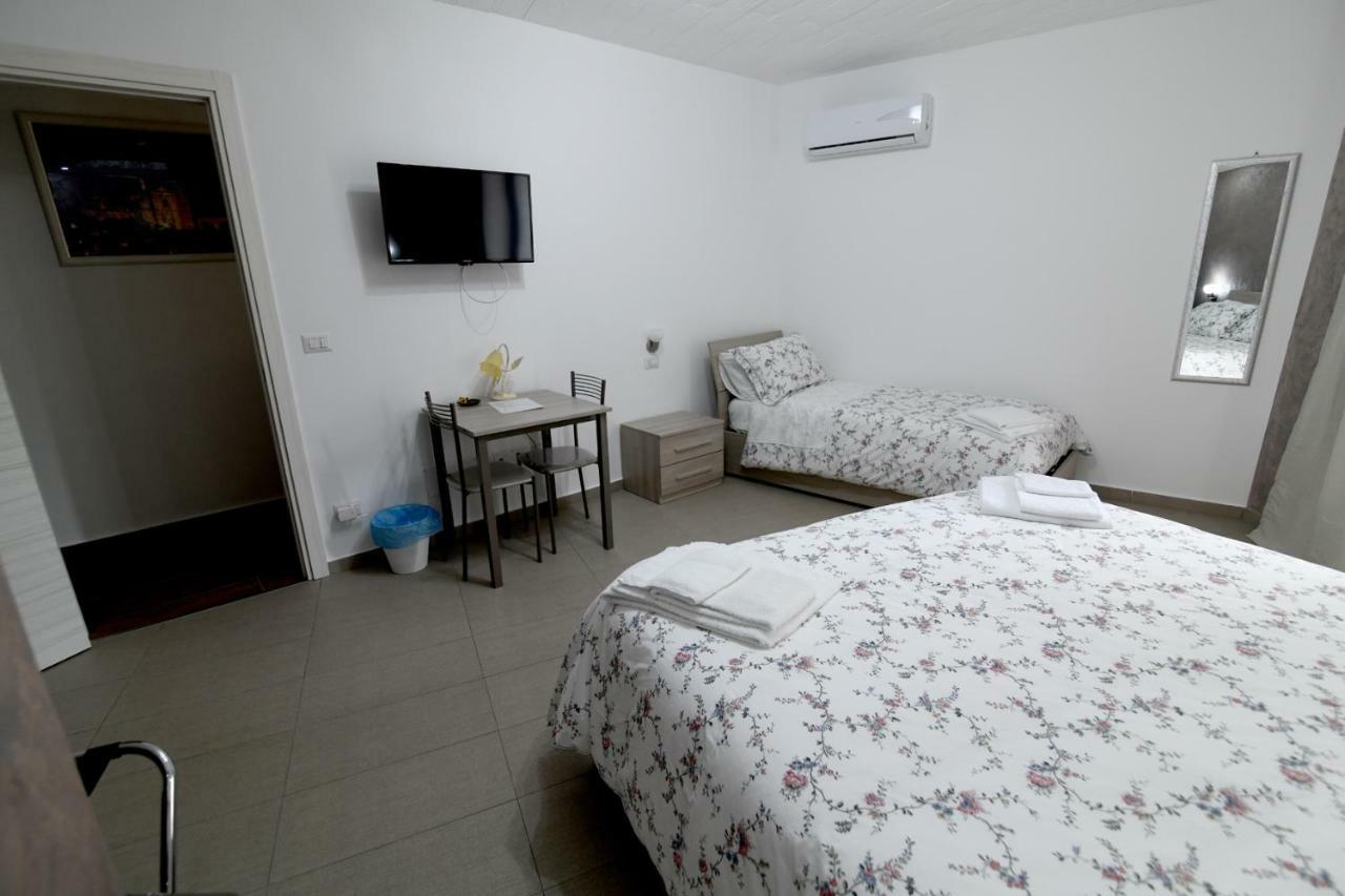 La Regina Di Saba Bed & Breakfast Piazza Armerina Eksteriør bilde